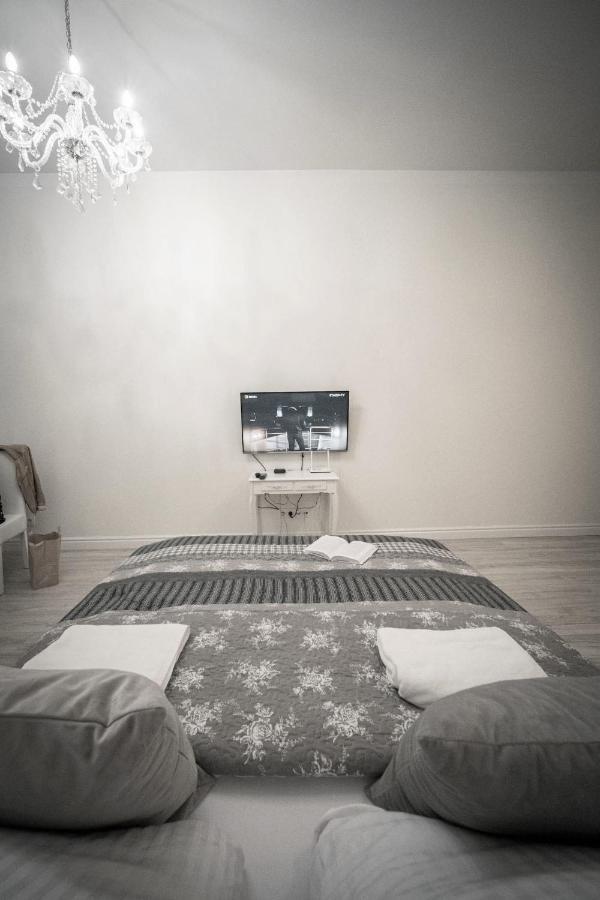 شقة وارسو  في Apartament Grey Pearl Downtown المظهر الخارجي الصورة